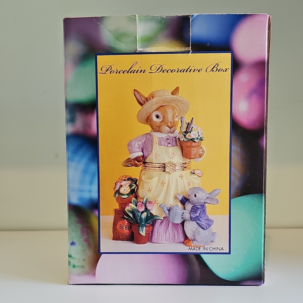 Vintage Costco CWC Porcelain Decorative Box Hinged Easter Bunny Keepsake NWT